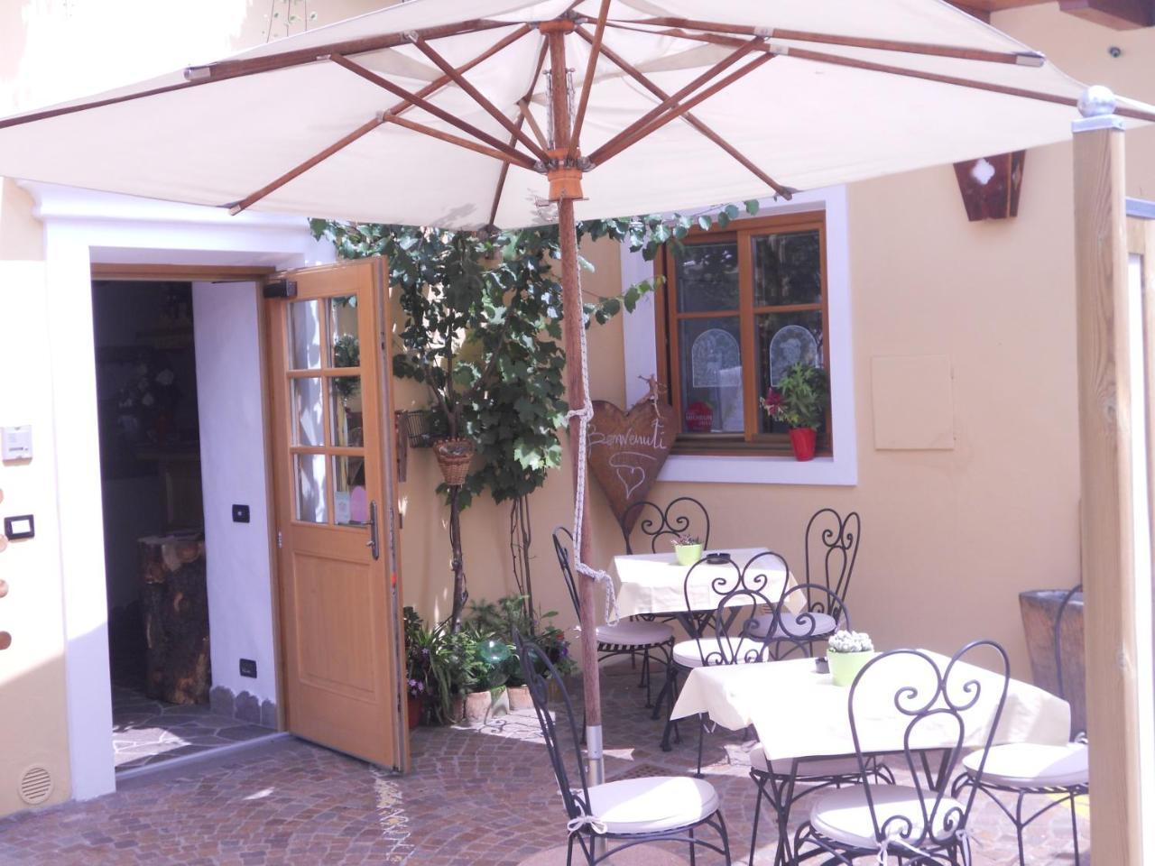 Hotel Garni Salvanel Cavalese Exterior photo